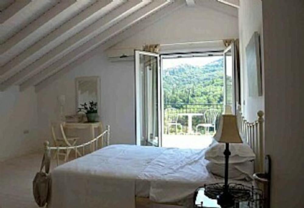 Villa Eleonas Strongyli  Экстерьер фото