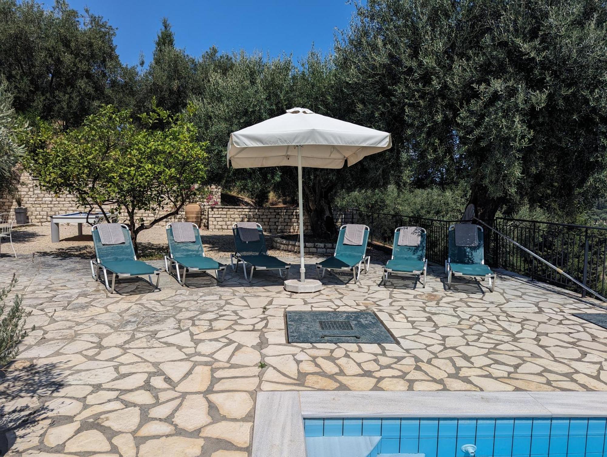 Villa Eleonas Strongyli  Экстерьер фото